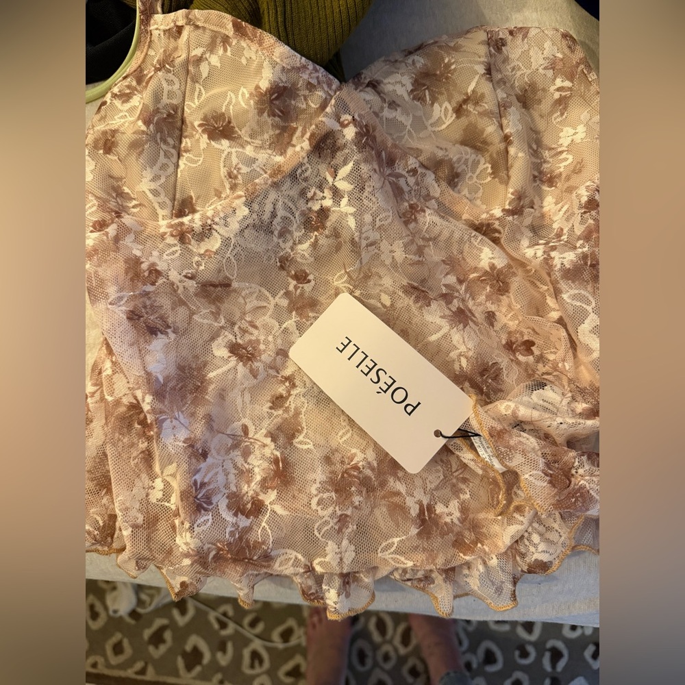 NWOT Floral Lace Cream and Brown Cami Top - Picture 8 of 9
